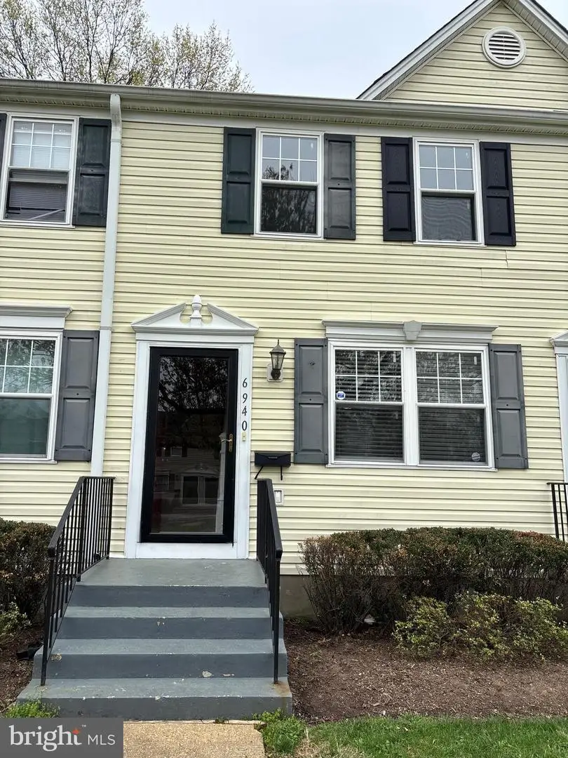 6940 Hawthorne St, Landover, MD 20785 - #1