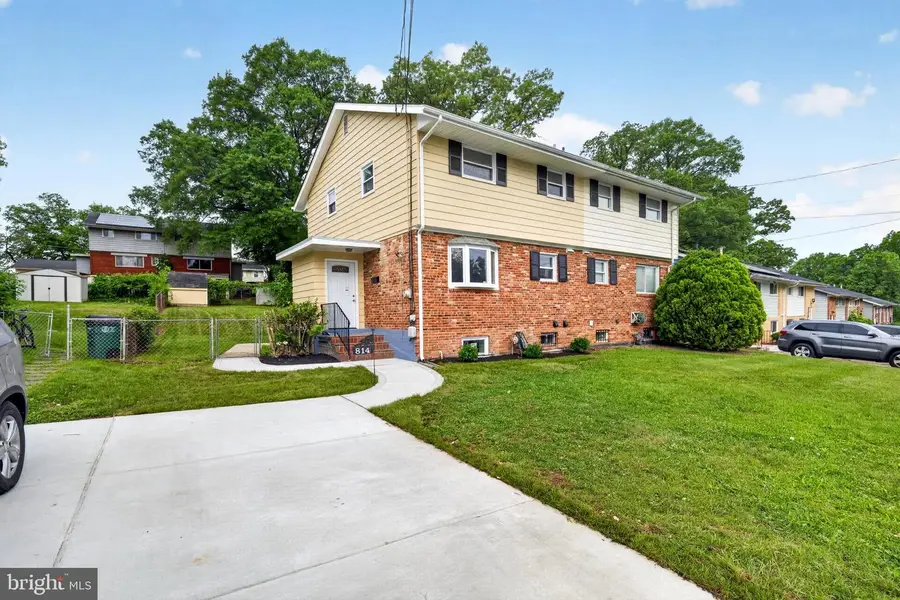 814 Booker Pl, Capitol Heights, MD 20743 - #3