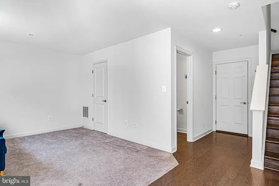 7308 Wood Pond Cir, Lanham, MD 20706 - #2