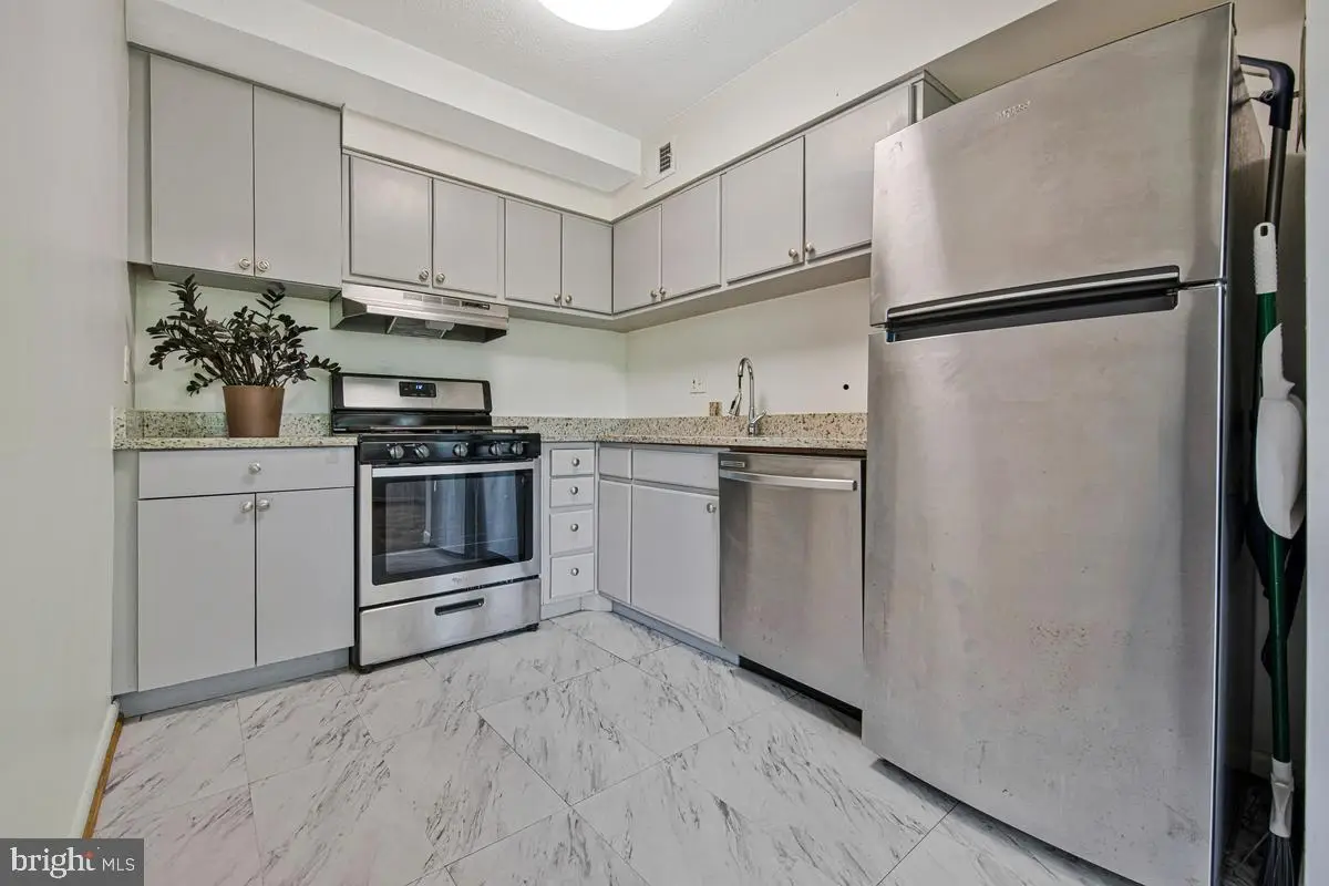 4410 Oglethorpe St #317, Hyattsville, MD 20781 - #1