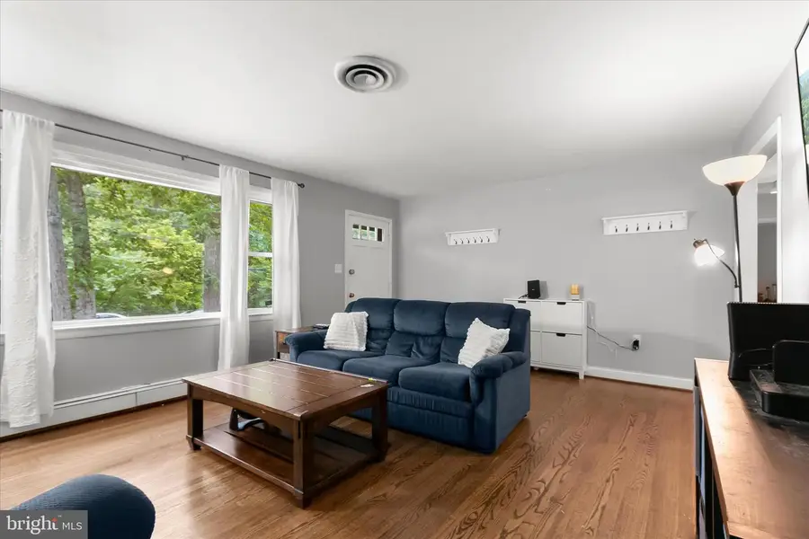 15901 Bond Mill Rd, Laurel, MD 20707 - #3