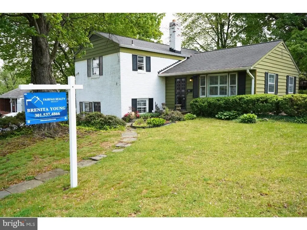 8301 Legation Rd, Hyattsville, MD 20784 - #1