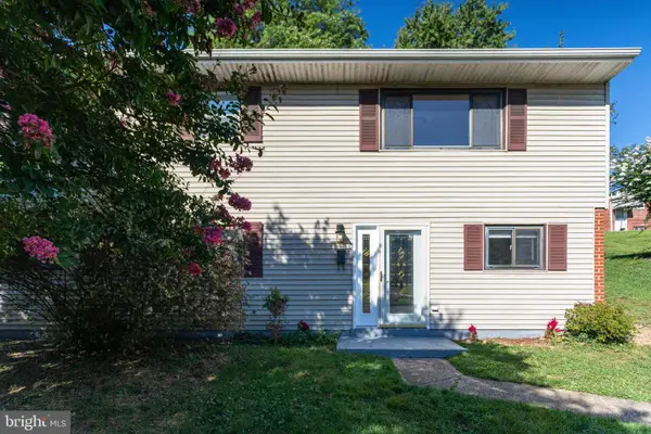 4203 Lyons St, TEMPLE HILLS, MD 20748