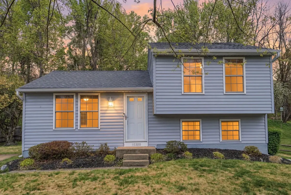 10300 Forestgrove Ln, Bowie, MD 20721 - #1