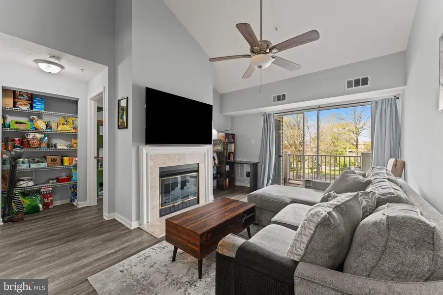 8951 Town Center Cir #303, Upper Marlboro, MD 20774 - #2