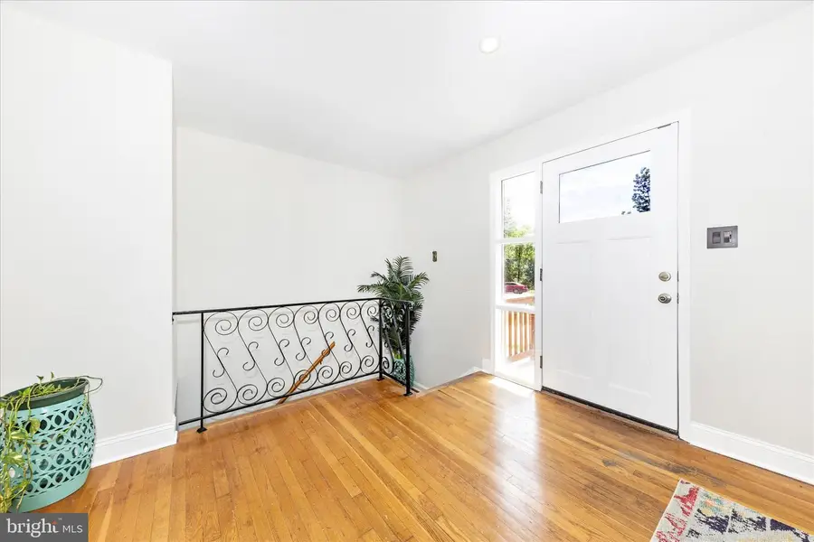 5806 Cheryl Ln, District Heights, MD 20747 - #2