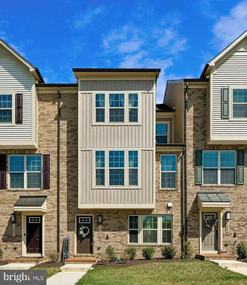 1202 Patuxent Greens Dr, Laurel, MD 20708 - #2