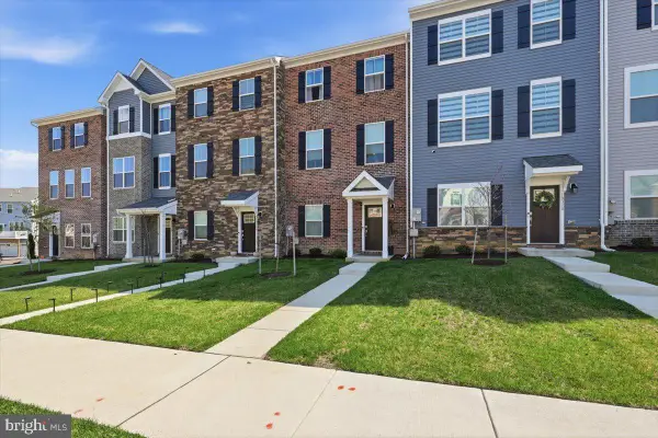 10316 Serenade Ct, CLINTON, MD 20735