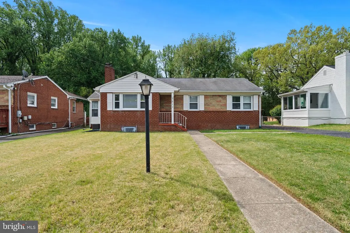 7211 Beltz Dr, District Heights, MD 20747 - #1
