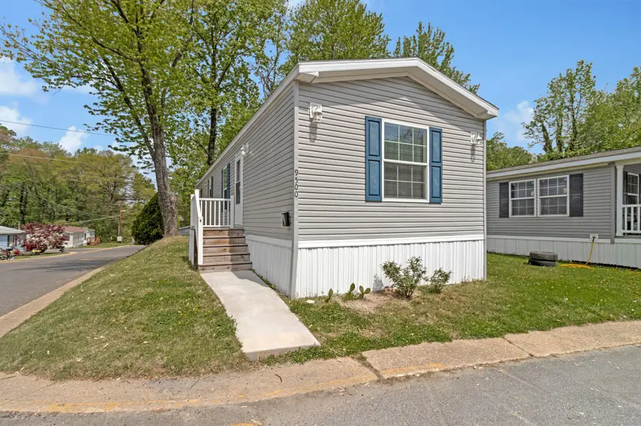 9500 Beech Park St, Capitol Heights, MD 20743 - #2