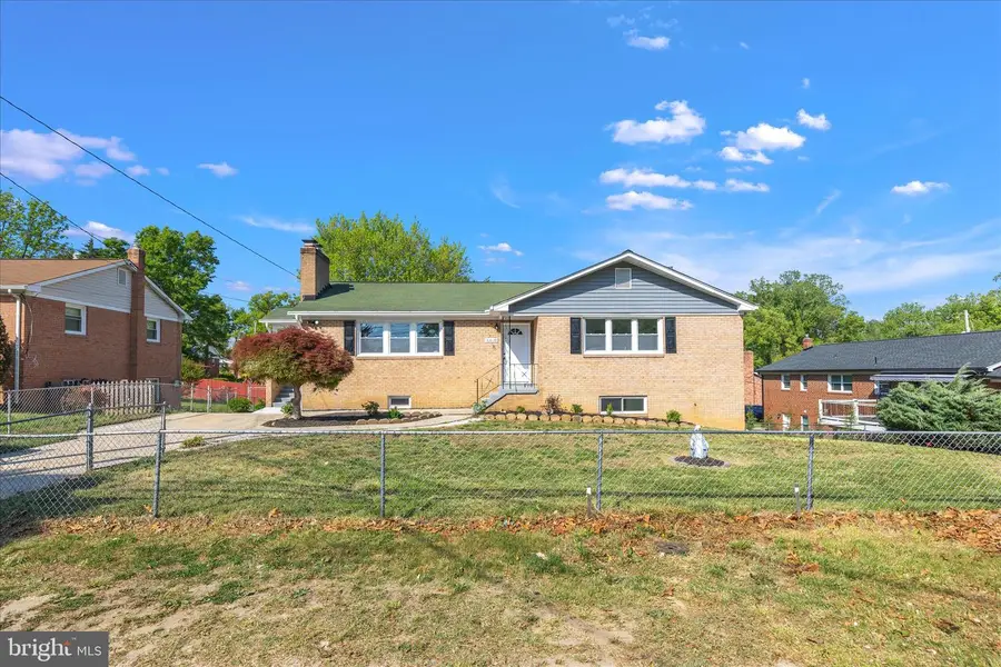 6810 Surratts Rd, Clinton, MD 20735 - #2