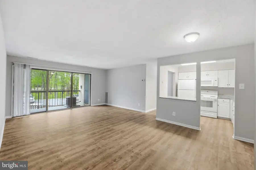 10114 Campus Way S #201-8c, Upper Marlboro, MD 20774 - #3