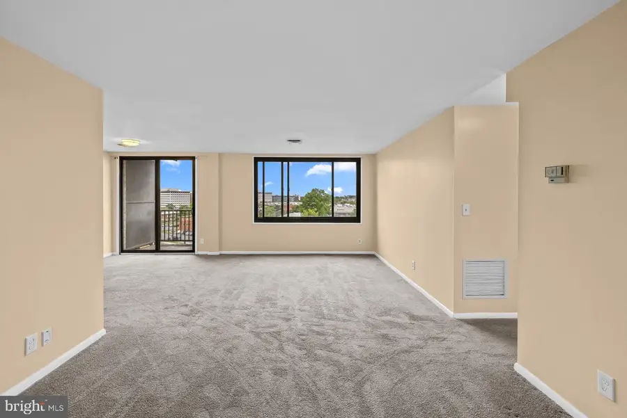 3450 Toledo Ter #610, Hyattsville, MD 20782 - #2