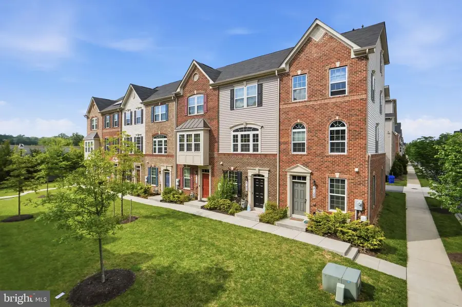 8130 Miner St, Greenbelt, MD 20770 - #2