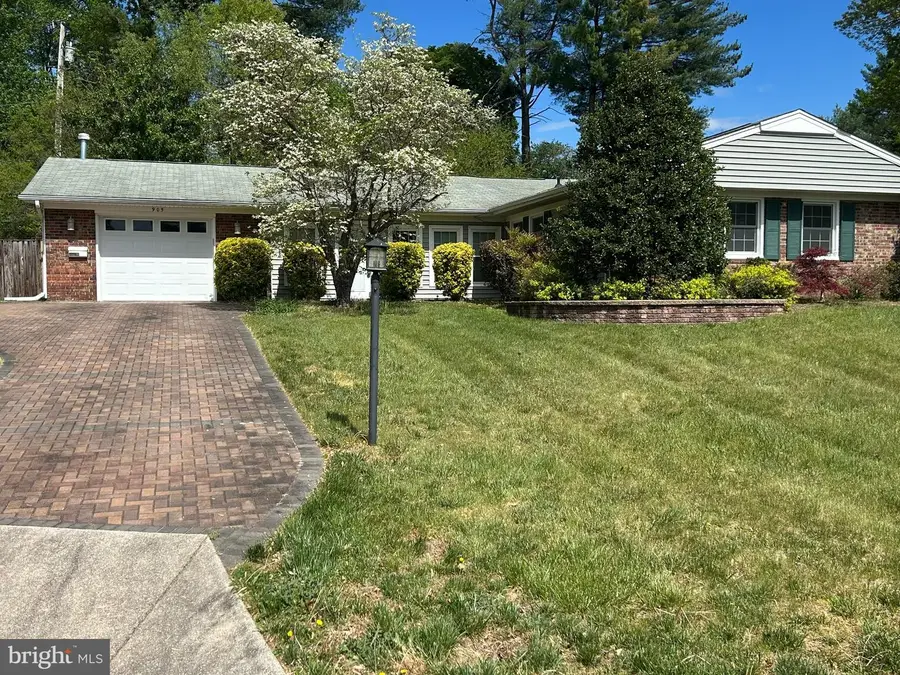 905 Placid Ct, Bowie, MD 20716 - #2