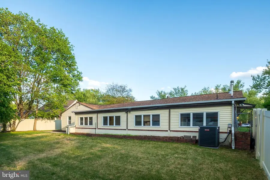 12200 Westmont Ln, Bowie, MD 20715 - #3