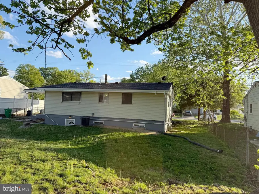 5505 Barker Pl, Lanham, MD 20706 - #3