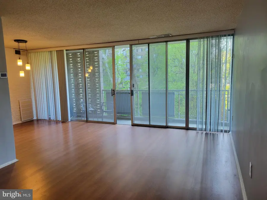 1830 Metzerott Rd #103, Hyattsville, MD 20783 - #2