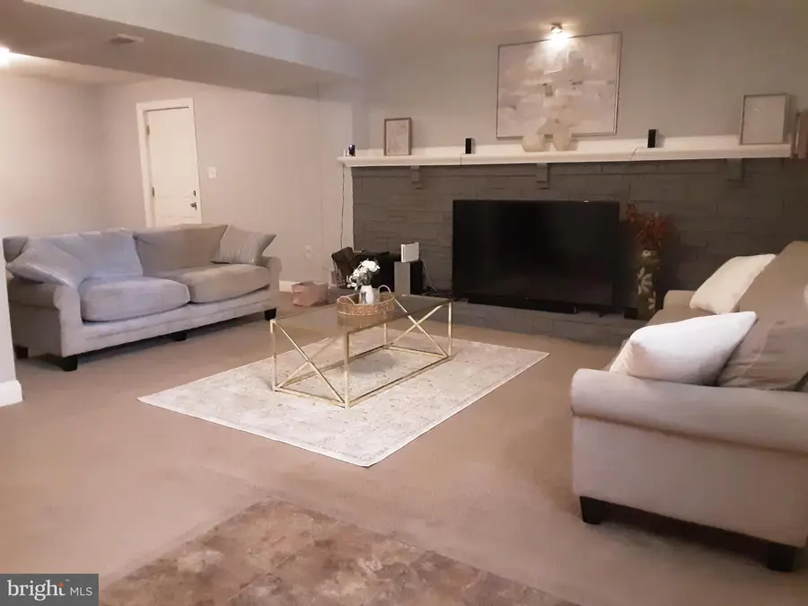 6014 Purdun Dr, Temple Hills, MD 20748 - #3