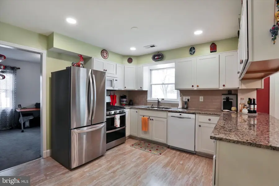4308 Birmingham Pl, Beltsville, MD 20705 - #2