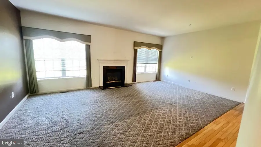 406 Clairborne St, Upper Marlboro, MD 20774 - #3