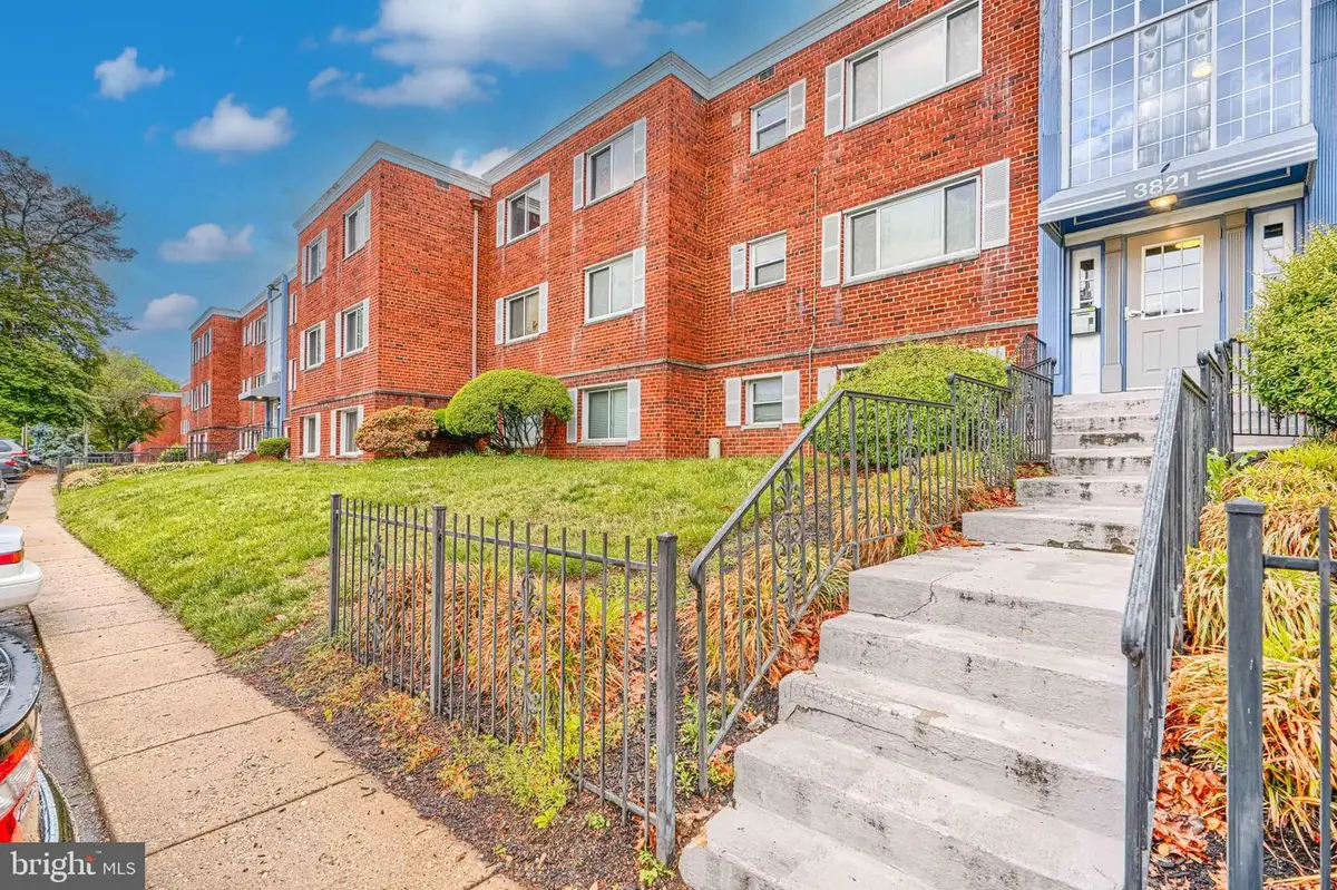 3821 Hamilton St #a-301, Hyattsville, MD 20781 - #1