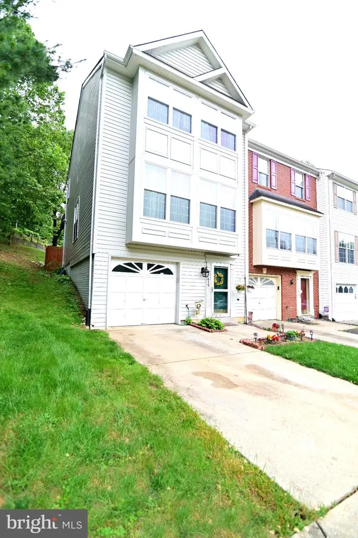 7619 Covent Gardens Ct, Landover, MD 20785 - #3
