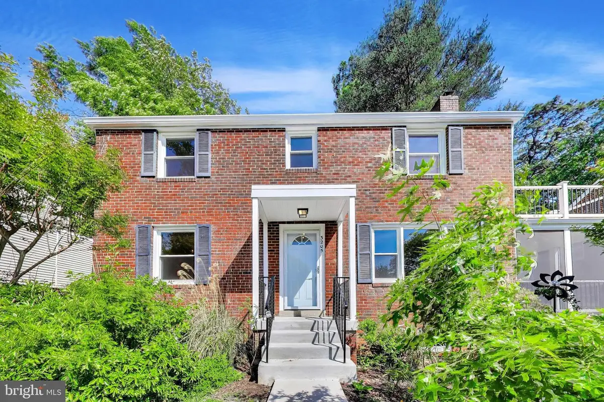 3205 Crest Ave, Cheverly, MD 20785 - #1
