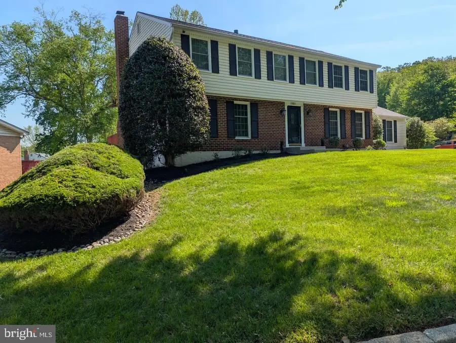 12821 Asbury Dr, Fort Washington, MD 20744 - #2