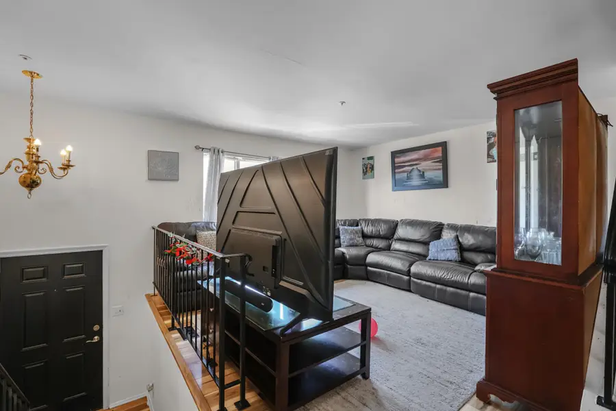 5743 Regency Ln, District Heights, MD 20747 - #3