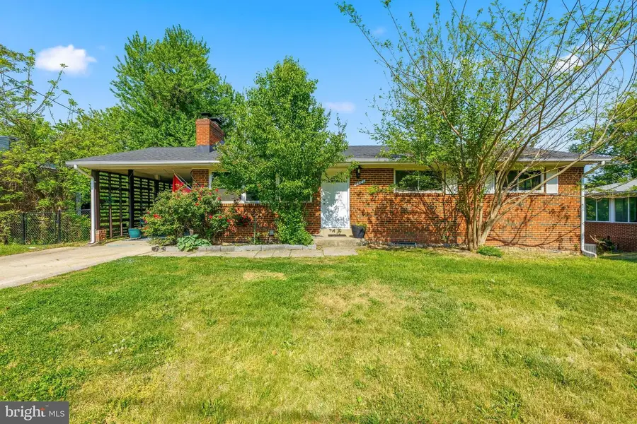 6109 Colonial Ter, Temple Hills, MD 20748 - #2