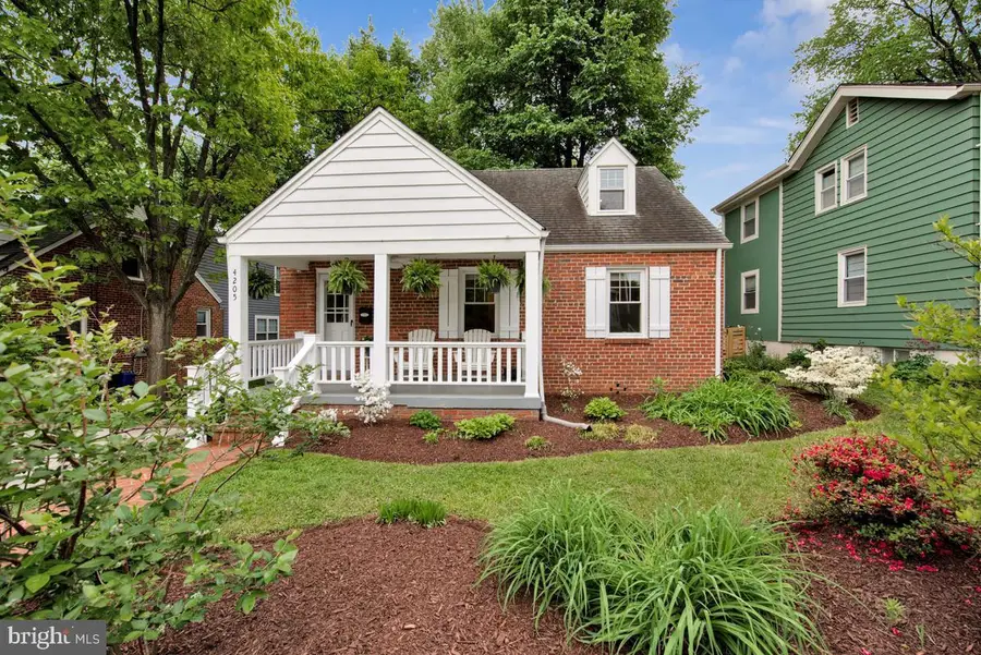 4205 Longfellow St, Hyattsville, MD 20781 - #2
