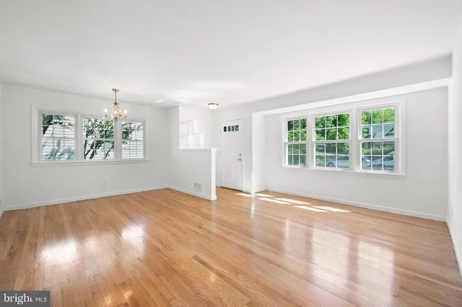 4904 41st Pl, Hyattsville, MD 20781 - #3