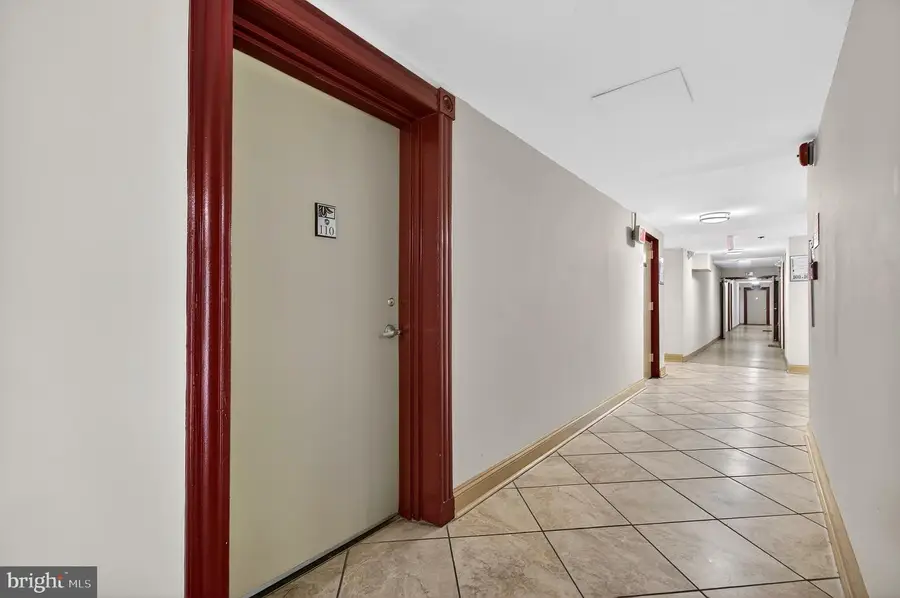 1005 Chillum, Hyattsville, MD 20782 - #2