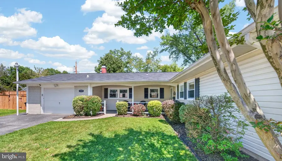 3905 Carvel Ln, Bowie, MD 20715 - #3