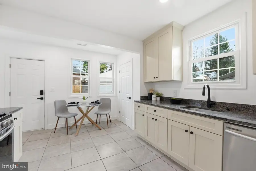 1126 Jansen Ave, Capitol Heights, MD 20743 - #3