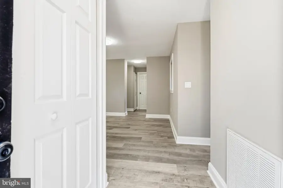 8617 Cipriano Springs Ct, Lanham, MD 20706 - #3