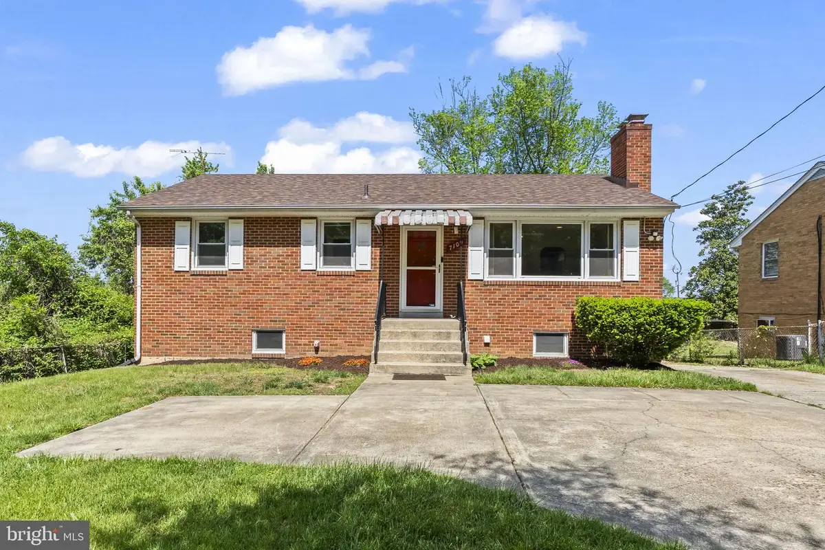 7109 Livingston Rd, Oxon Hill, MD 20745 - #1