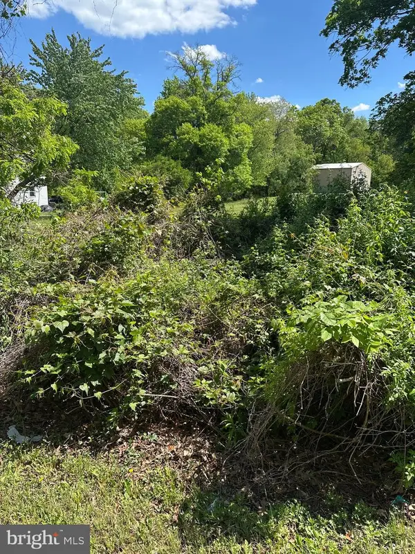 7905 Muirkirk Rd, BELTSVILLE, MD 20705