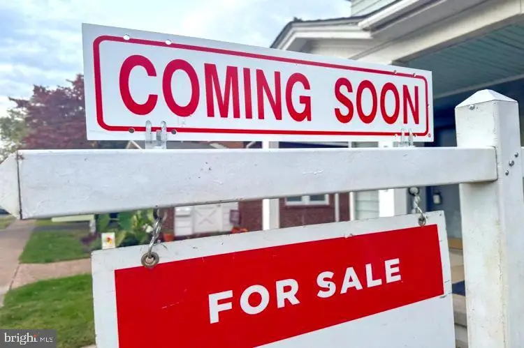 8125 Murray Hill Dr, Fort Washington, MD 20744 - #1