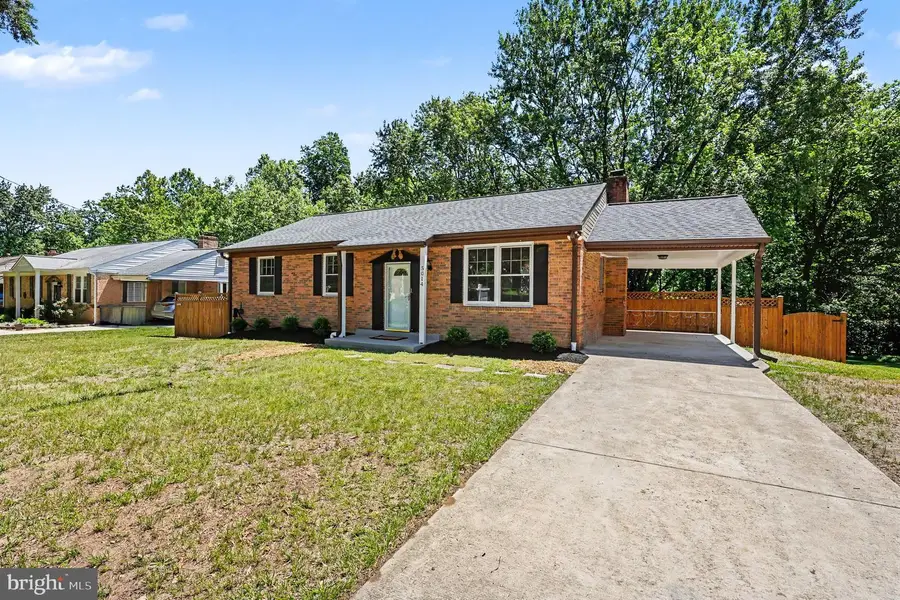 5014 Woodford Ln, Upper Marlboro, MD 20772 - #3
