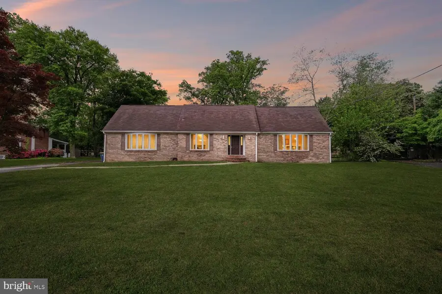 6701 Birch Ln, Temple Hills, MD 20748 - #2