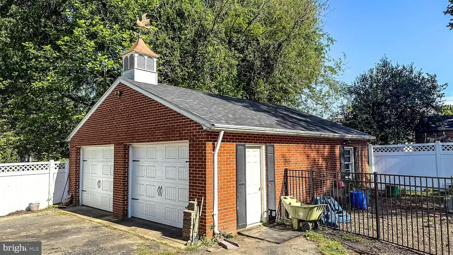 14107 Rectory Ln, Upper Marlboro, MD 20772 - #3