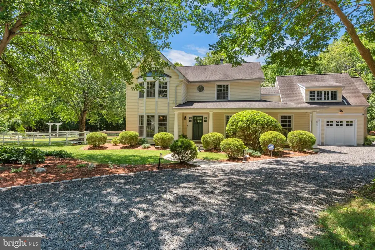 6000 Bell Station Rd, Glenn Dale, MD 20769 - #1