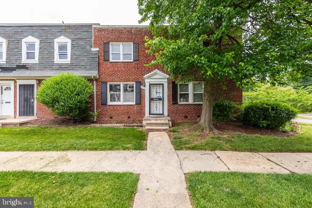 2540 Iverson St, Temple Hills, MD 20748 - #1