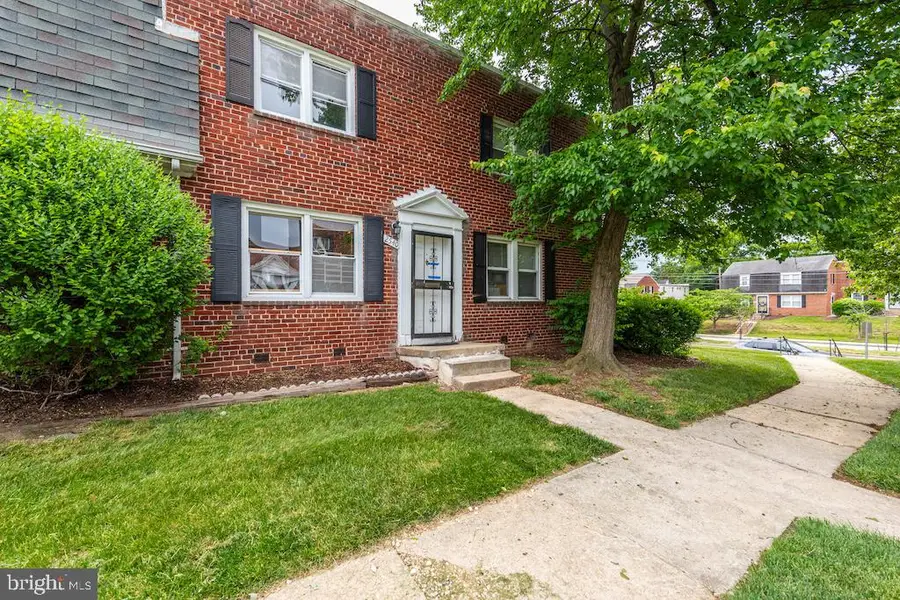 2540 Iverson St, Temple Hills, MD 20748 - #2