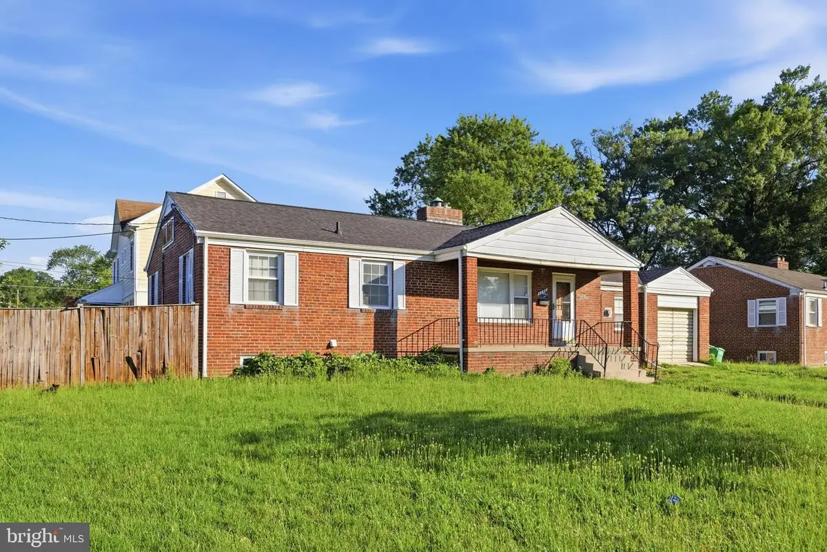 2200 Beechwood Rd, Hyattsville, MD 20783 - #1