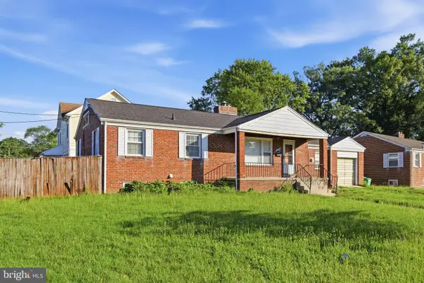 2200 Beechwood Rd, HYATTSVILLE, MD 20783
