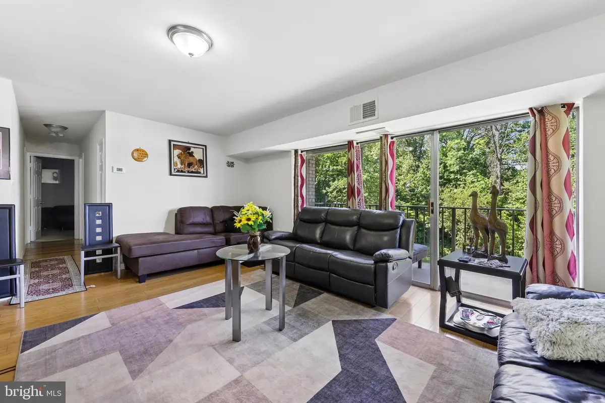 5215 Newton St #202, Bladensburg, MD 20710 - #1