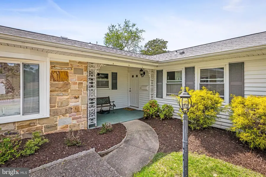 12227 Foxhill Ln, Bowie, MD 20715 - #3